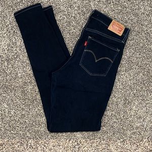 LEVI SKINNY JEANS